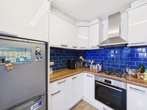 Photo 26- click for photo gallery